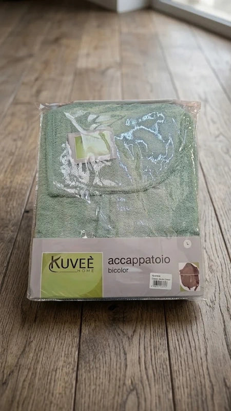 Accappatoio bicolor in spugna