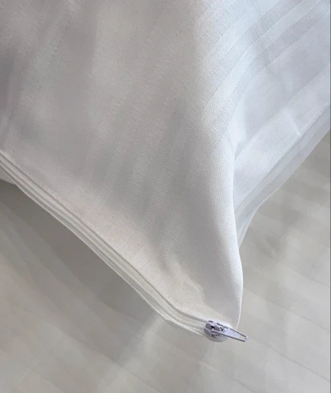 Coppia federe interne bianche per guanciale con zip